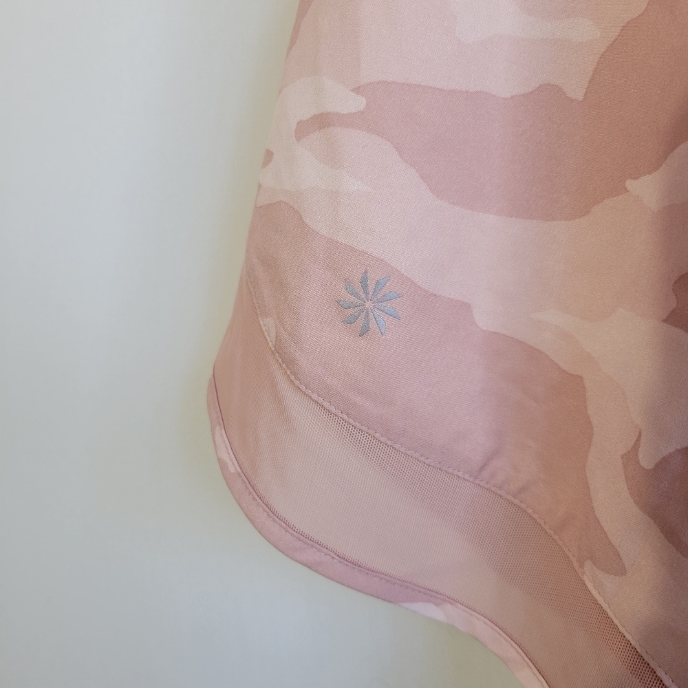 Athleta 2x camo shorts - Picture 4 of 10